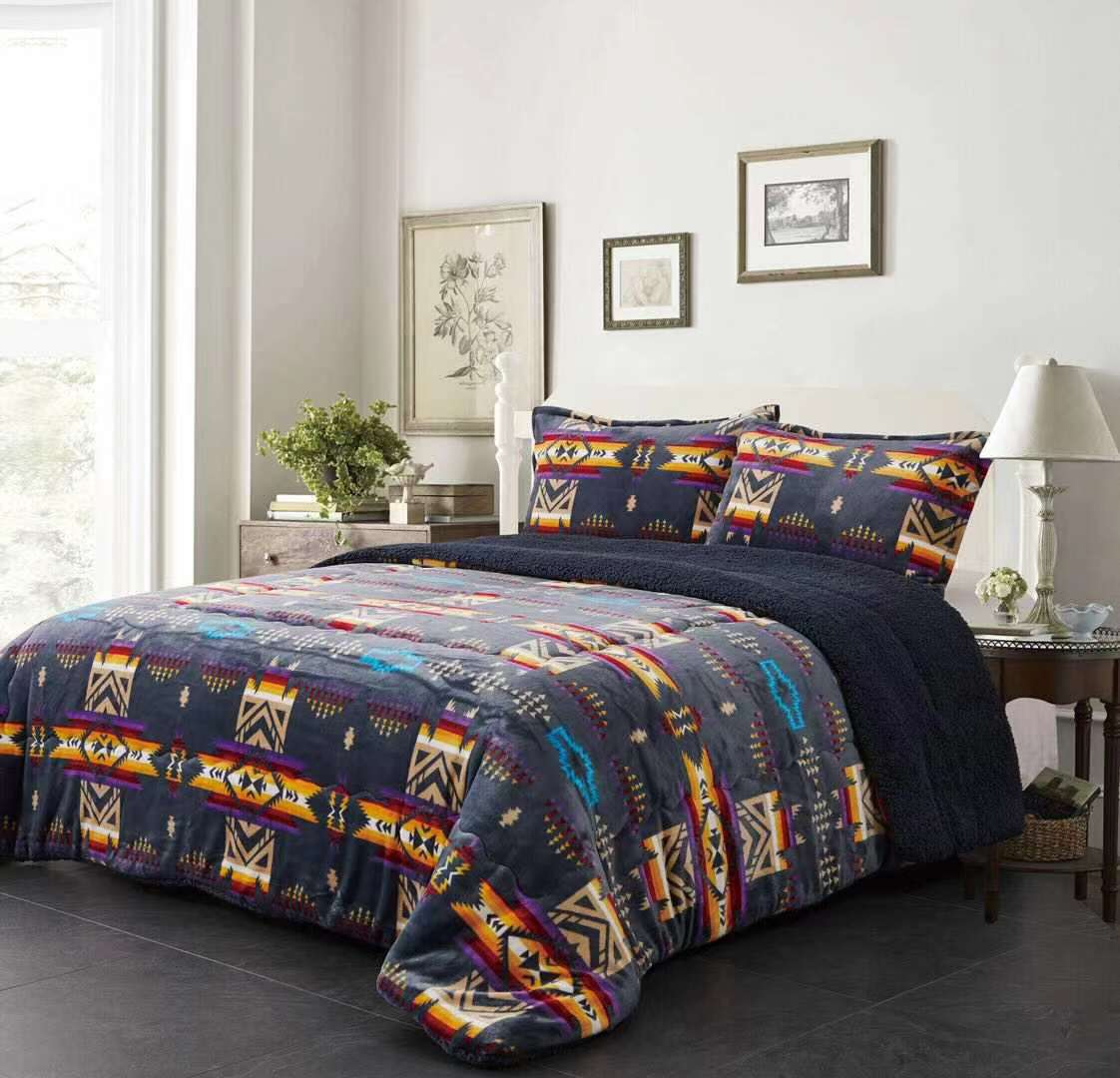 Native Design Comforter Set