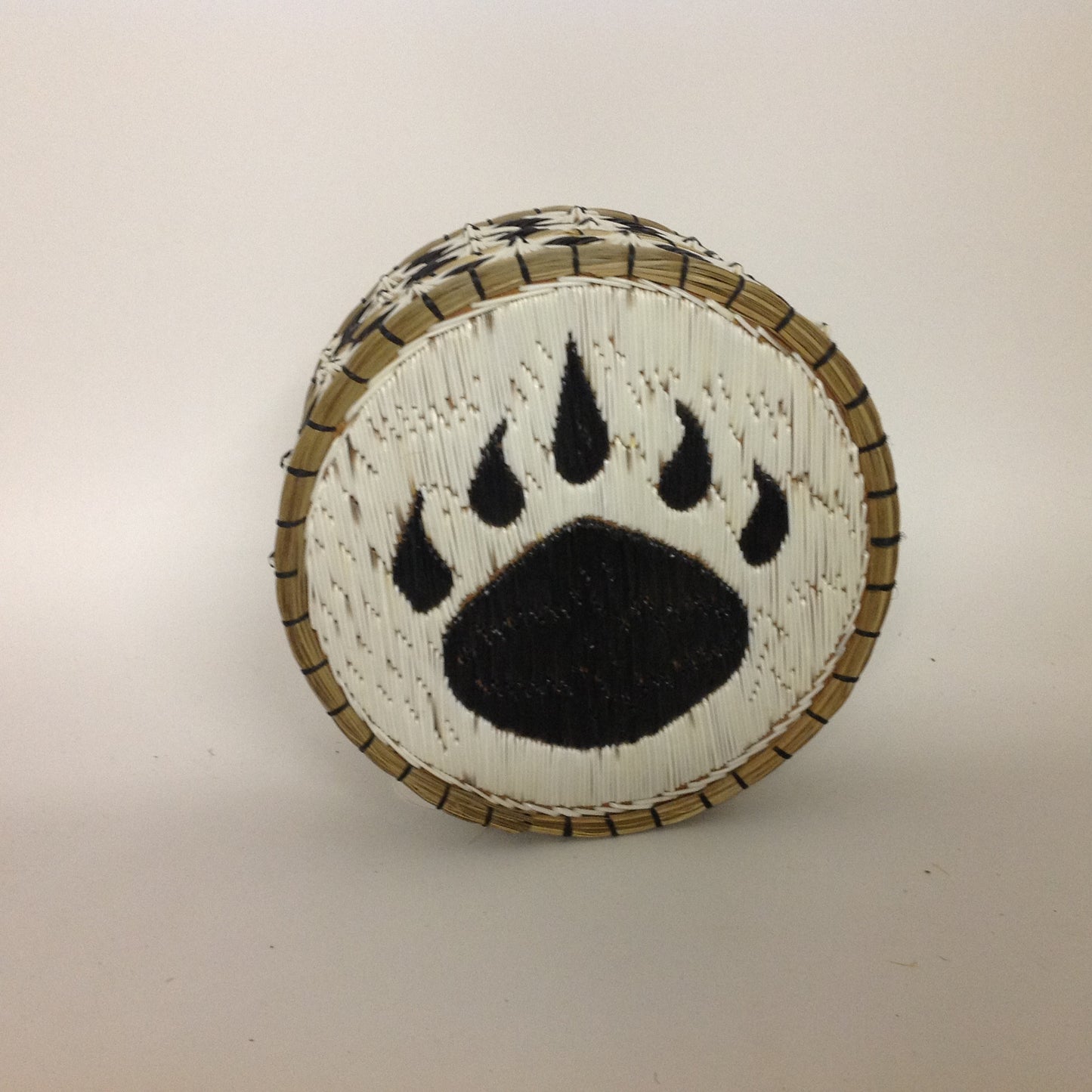 Bear Paw Quill Box