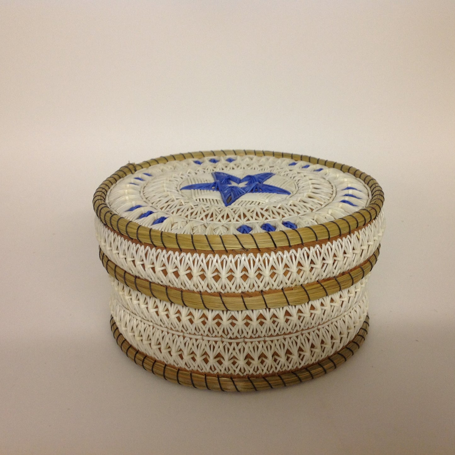 Blue Star Quill Box