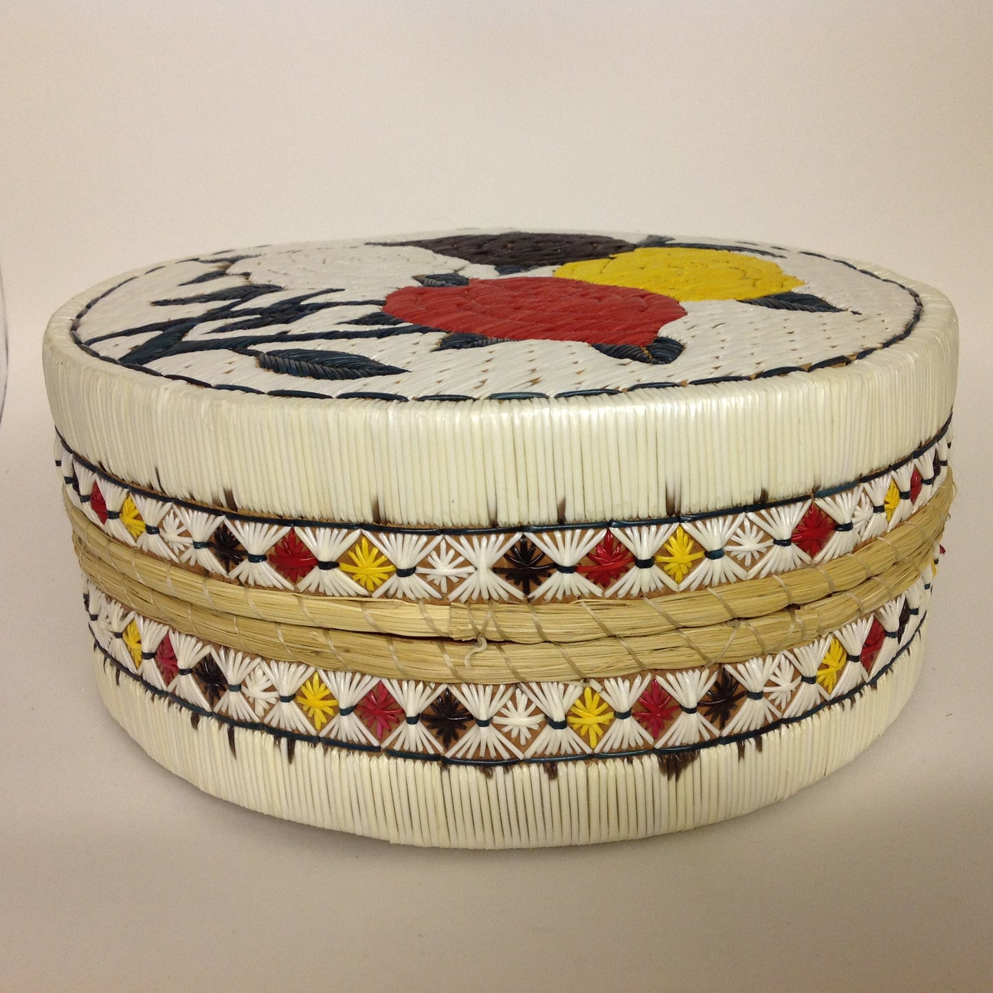 Flower & Sacred Colours Quill Box