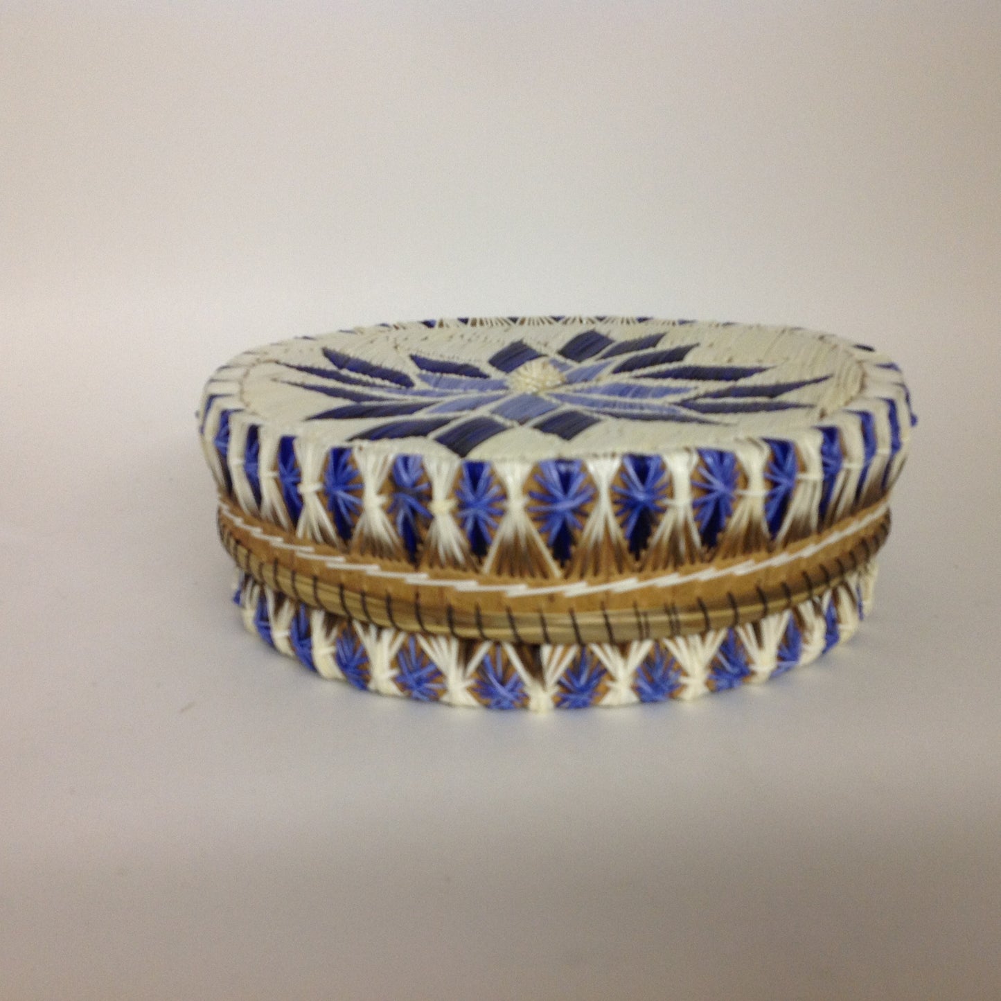 Blue Star Quill Box