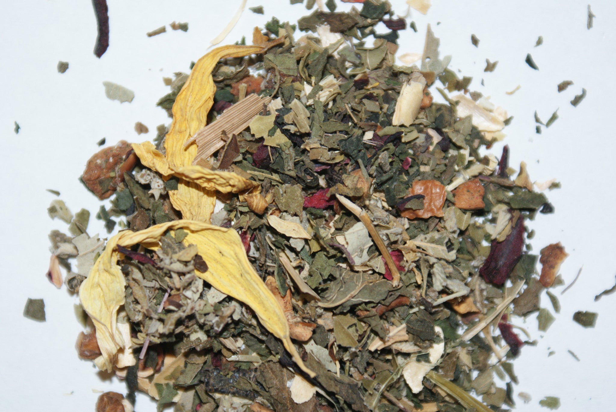 Raspberry MAMAaah! Tea – Whetung Ojibwa Centre